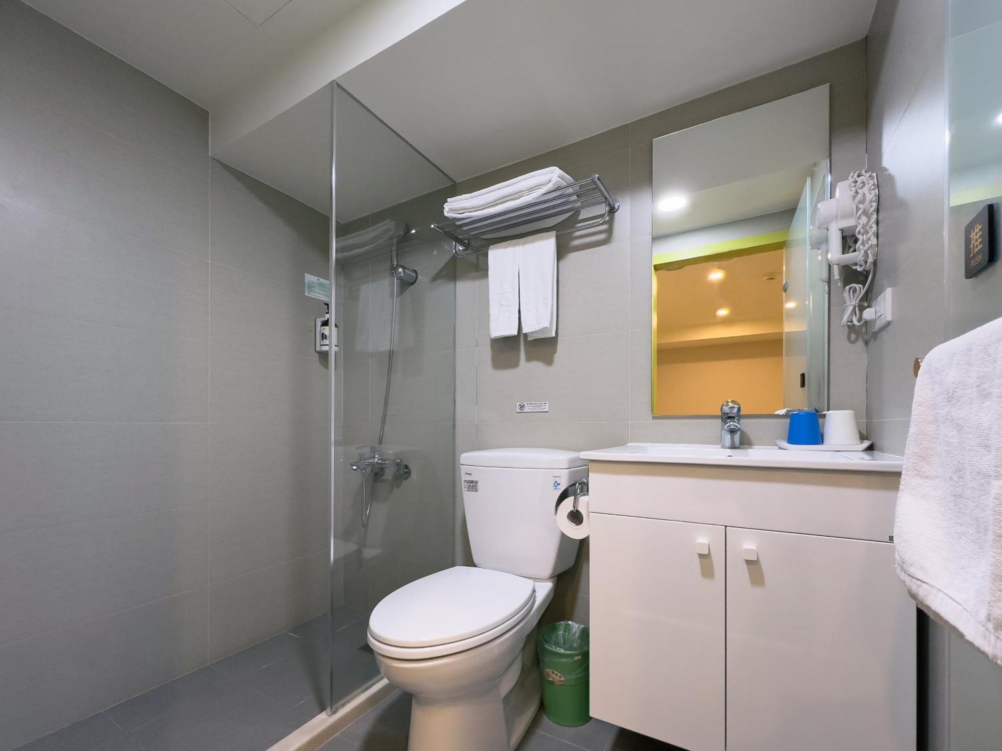 Lumos Inn Taipei Bagian luar foto
