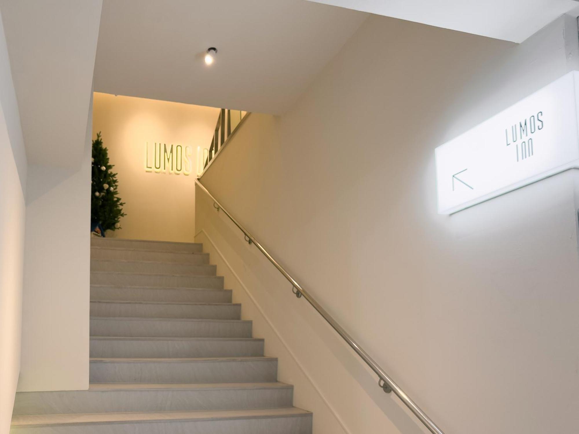 Lumos Inn Taipei Bagian luar foto