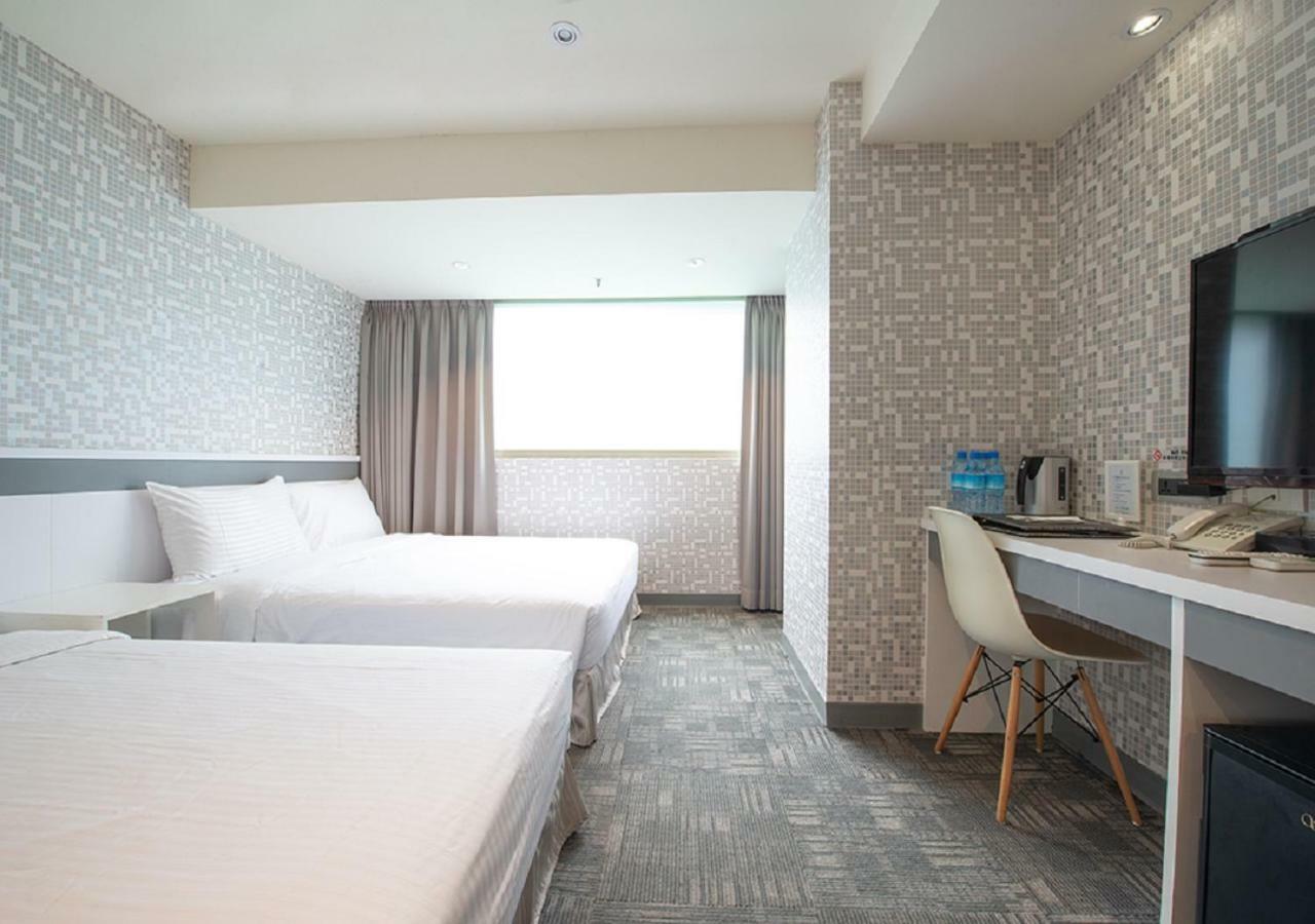 Lumos Inn Taipei Bagian luar foto